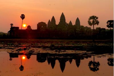 Sunrise at Angkor Wat - Siem Reap - Cambodia - 25.03
