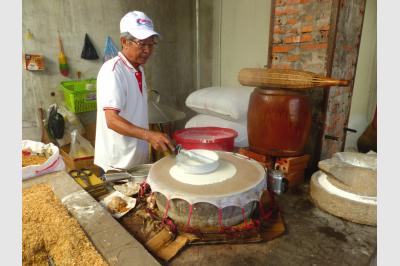 Making noodles - Can Tho - Vietnam - 25.04