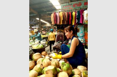 One coco at a time - Vietnam